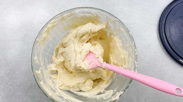 The Simple Blooming Buttercream™