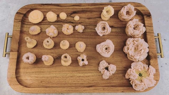 Anatomy of a Buttercream Flower - Starter Series